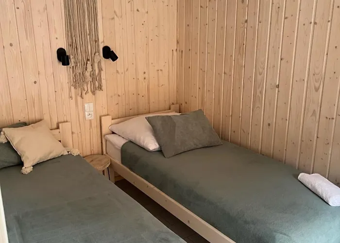 Stodoly Nadmorskie Semesterbostad Mieroszyno